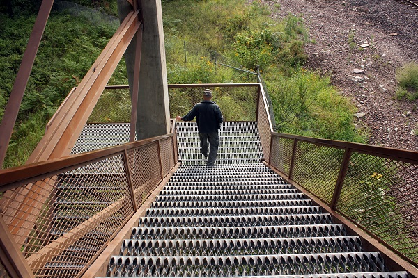 Stairs Kootenai Falls trail2